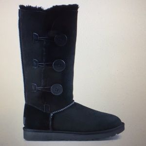 Bailey Button Triplet Boot